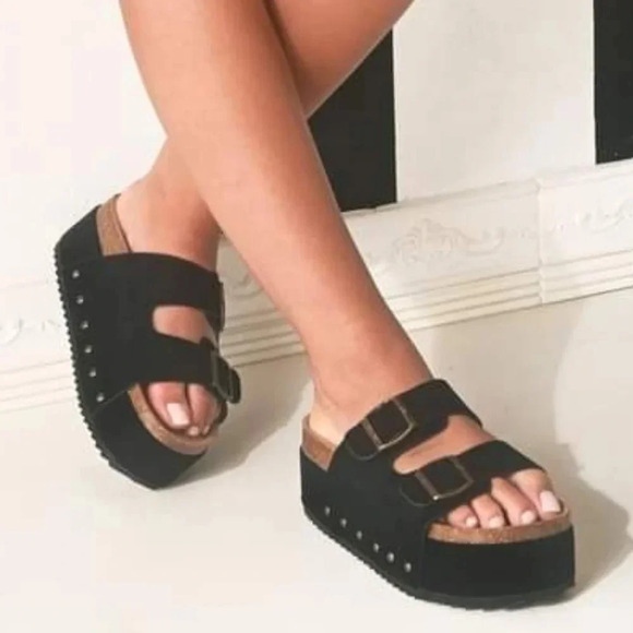 New! Corkys Wannabe Black Platform Flatform Rule Breaker Sandals - Picture 2 of 5